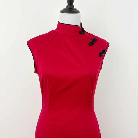 NWT Pinup Couture Red Asian-inspired Cheongsam Wiggle Dress Size M Frog Closures - Picture 3 of 14